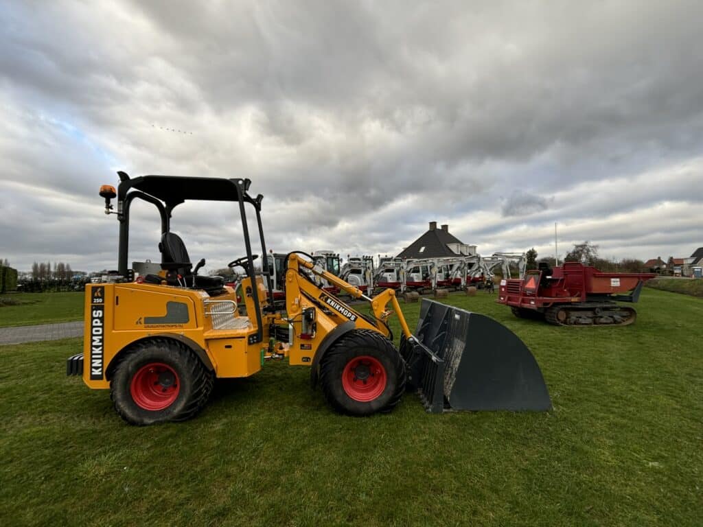 Graafmachines op het gras